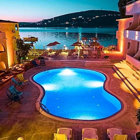 فندق Oscar Seaside & Irmene
