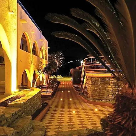 Oscar Seaside & فندق 4*