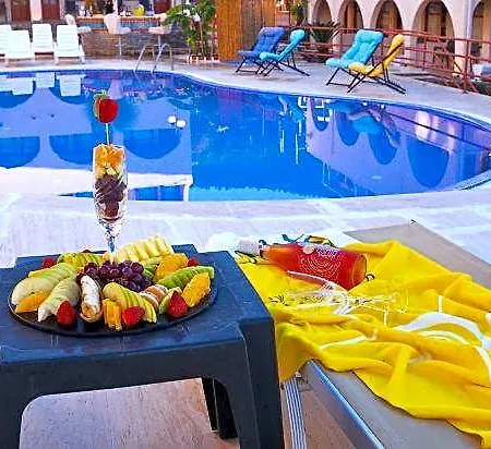 Oscar Seaside & فندق 4*